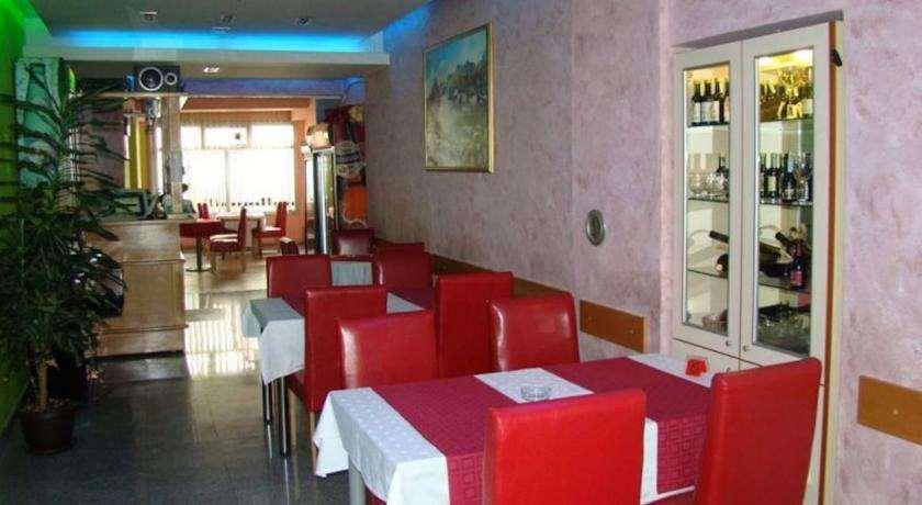 Hotel Ada - Otoka Sarajevo Restaurant photo